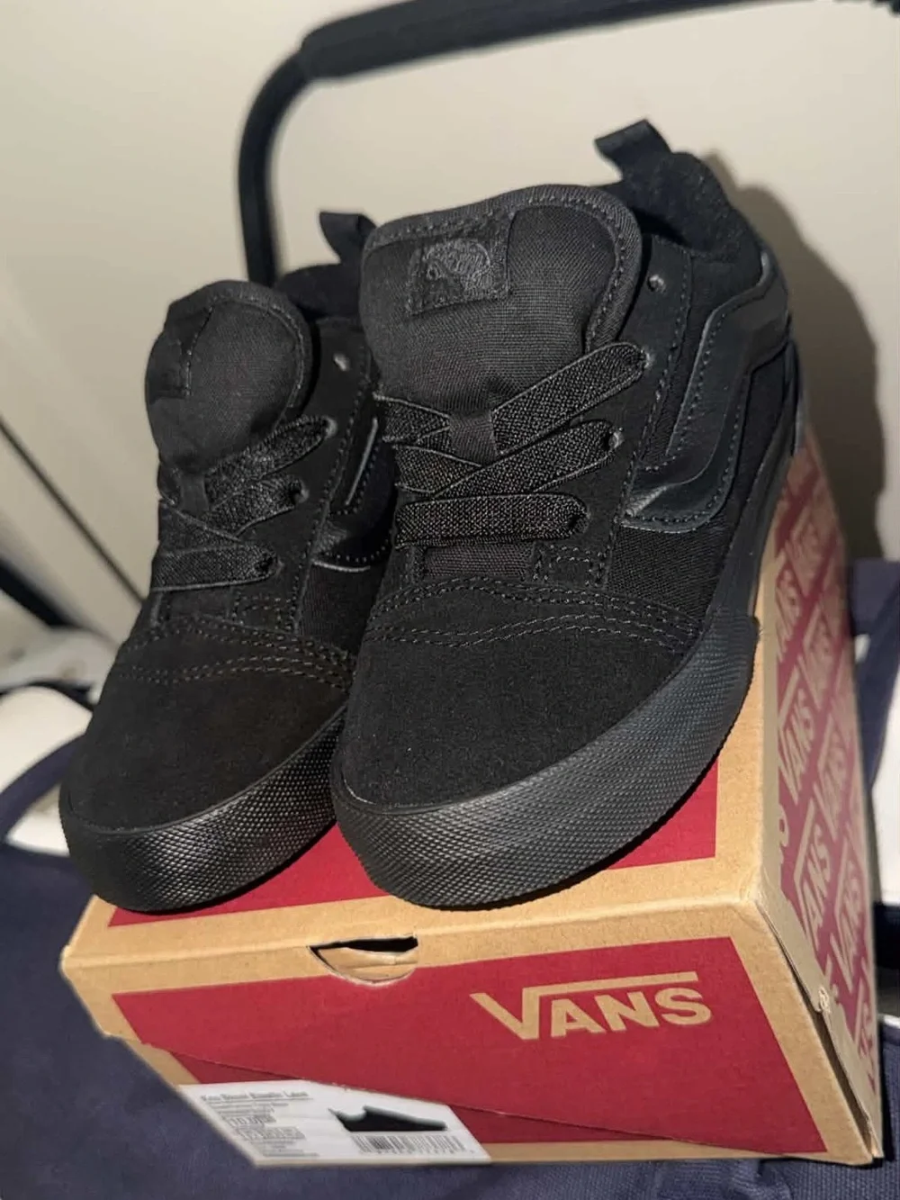 Vans Kids Black Low-Top Skate Sneakers